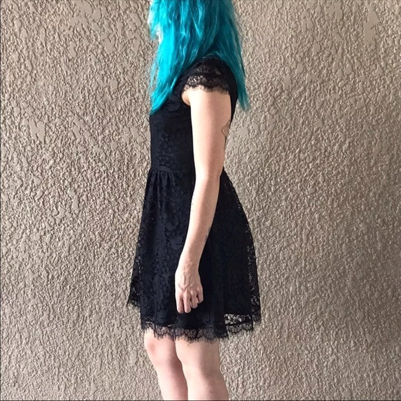 Black Lace Dress - Picture 3 of 4